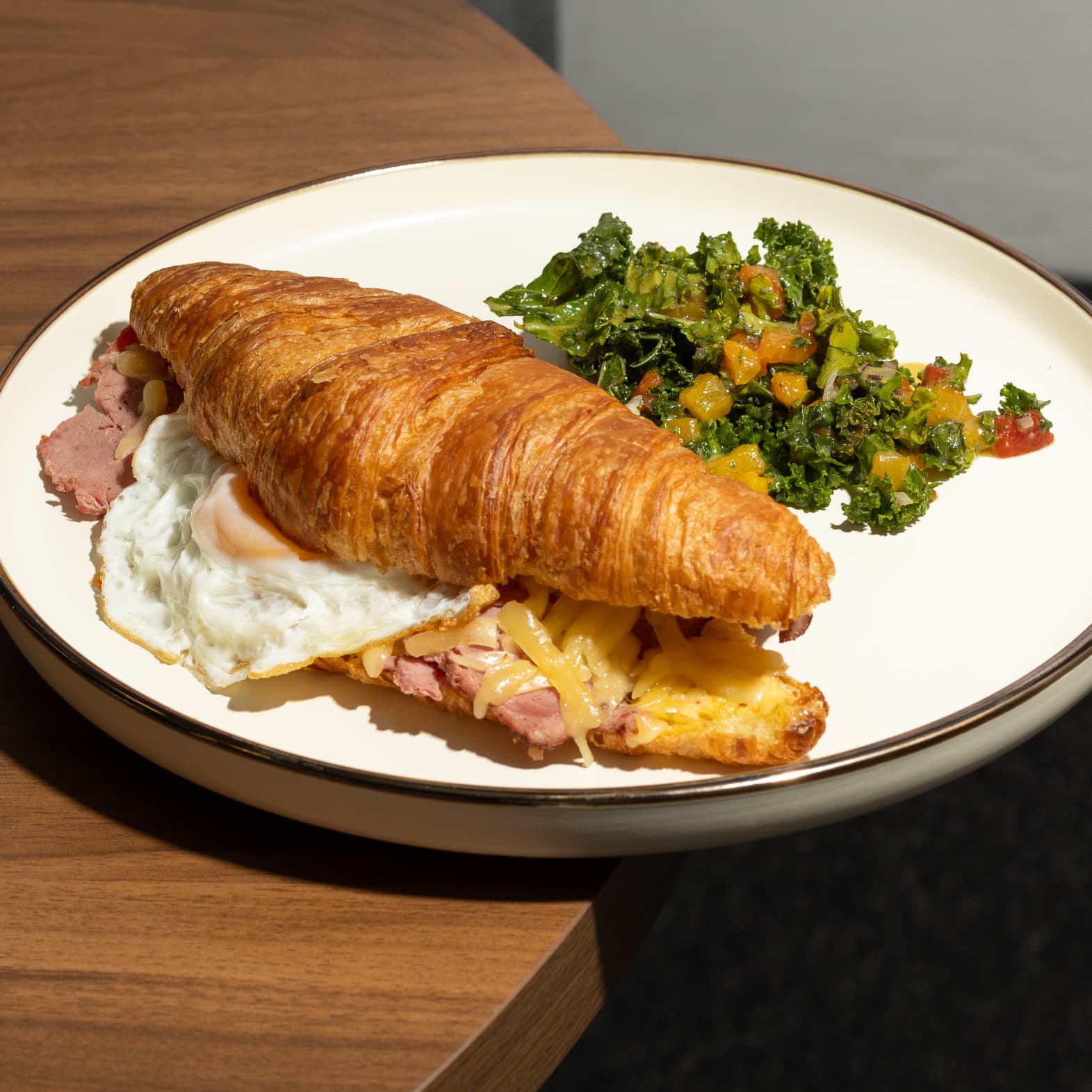 Croissant Corned Beef